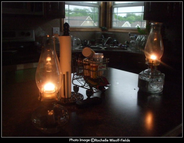 friday-fictioneers-f-101416-lamps